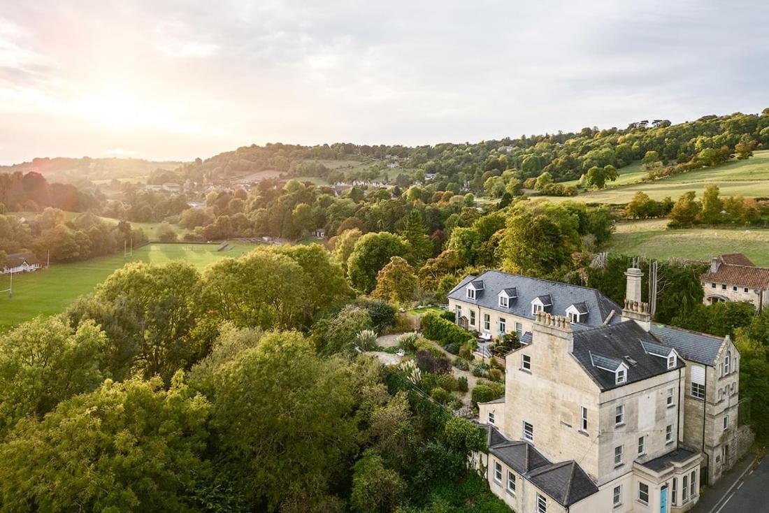 Spacious 2 Bedroom House With Stunning Views Bath Buitenkant foto