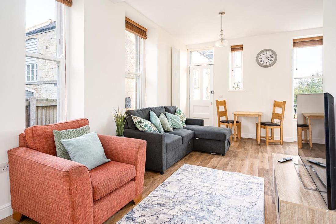 Spacious 2 Bedroom House With Stunning Views Bath Buitenkant foto